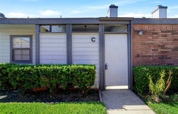 636 Bellaire Drive, Hurst, TX 76053