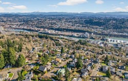 2088 OAK St, WestLinn, OR 97068