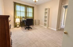 1305 Meadow LN, Fort Smith, AR 72908