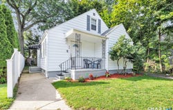 40 Highview Avenue, West Haven, CT 06516