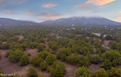 2409 E New Moon Way, Williams, AZ 86046