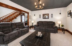 102 N 3RD Street, OAKLAND, MD 21550