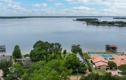 172 Enchanted Dr, Enchanted Oaks, TX 75156