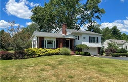 2007 Silver Fox Lane, Warren, OH 44484