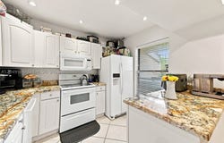 9858 NW 3rd St, Plantation, FL 33324
