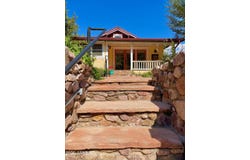 11 SPRING Canyon, Bisbee, AZ 85603