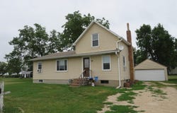19 4th Ave SE, Pocahontas, IA 50574