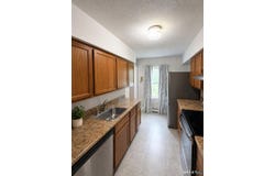 11 Riverview Drive, East Windsor, CT 06088