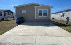 12105 Macedo Dr, Del Valle, TX 78617
