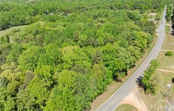 4272 Woods Bridge Road, Commerce, GA 30529