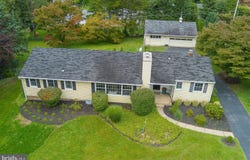 415 SCHOOL Lane, WAYNE, PA 19087