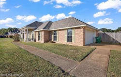 1018 Bullrun Drive, Byram, MS 39272
