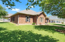 134 Octavia St, Larose, LA 70373
