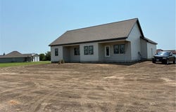 4061 Stoneview Terrace, Ottawa, KS 66067