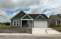 183 Lost Maples Way, Marion, TX 78124