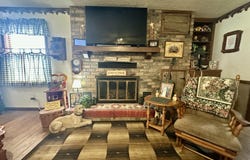 231 N Olive Street, Marshfield, MO 65706