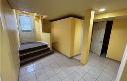 669 E 185th Street E, Euclid, OH 44119