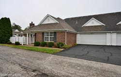 8406 Eagle Creek Dr, Lyndon, KY 40222