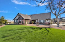 5205 Snow Line, Phelan, CA 92371