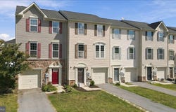59 GAULEY RIVER Path, FALLING WATERS, WV 25419