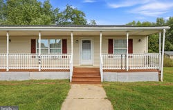 405 E 10TH, RANSON, WV 25438