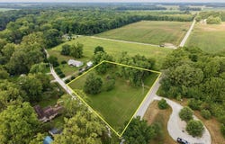 1571 W 400 S, Winamac, IN 46996