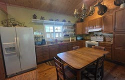 142 LAKEVIEW DR, Georgetown, GA 39854