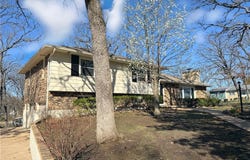 929 Elm Drive, Warsaw, MO 65355