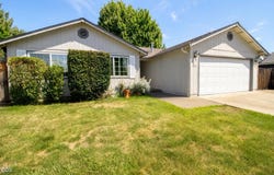 935 Pittview Avenue, Central Point, OR 97502