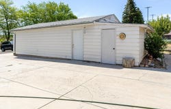 81 N 200 W, Tropic, UT 84776
