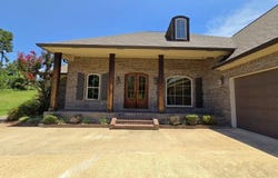 110 Highland Ridge Dr, Saltillo, MS 38866