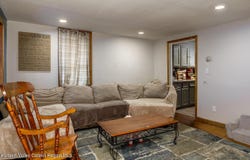 21 3rd Avenue, Kingston, NY 12401