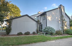 1418 Easthill Square NE, Canton, OH 44714