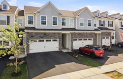 1806 Georgetown Drive, Monroe, NJ 08831