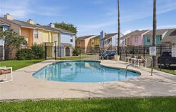 6702 Everhart, Corpus Christi, TX 78413