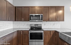 333 W Depot Ave, Knoxville, TN 37917