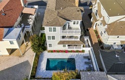 84 E 19th Street, Avalon, NJ 08202