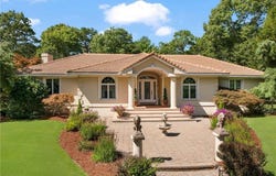 22 Brook View Drive, Scituate, RI 02831