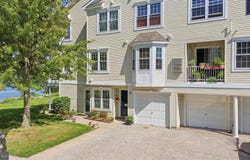 5209 RIVERFRONT Drive, PALMYRA, NJ 08065