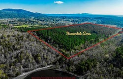 Campbell Road, Bonnerdale, AR 71933