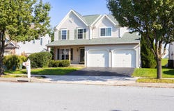 338 CAMBRIDGE Lane, LITITZ, PA 17543