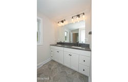 5 Quail Run, Voorheesville, NY 12186