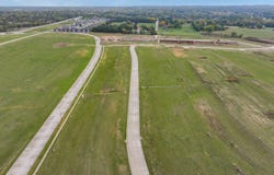 8908 S 46th Street, Lincoln, NE 68516