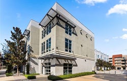 918 E Civic Center, Santa Ana, CA 92701