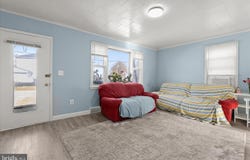 2813 OAK GROVE, LANSDOWNE, MD 21227