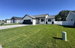 399 Wind River Drive, Shelley, ID 83274