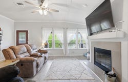 7113 Private Road 1182, Leonard, TX 75452