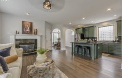 17333 SW 136TH Ave, Portland, OR 97224