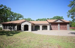 162 Eastledge Drive, Graham, TX 76450
