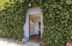 5908 Barton Ave, Los Angeles, CA 90038